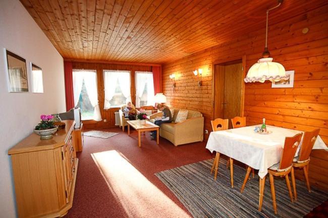 Ferienwohnungen Toni Plenk Inkl. Chiemgaukarte Рупольдинг Экстерьер фото